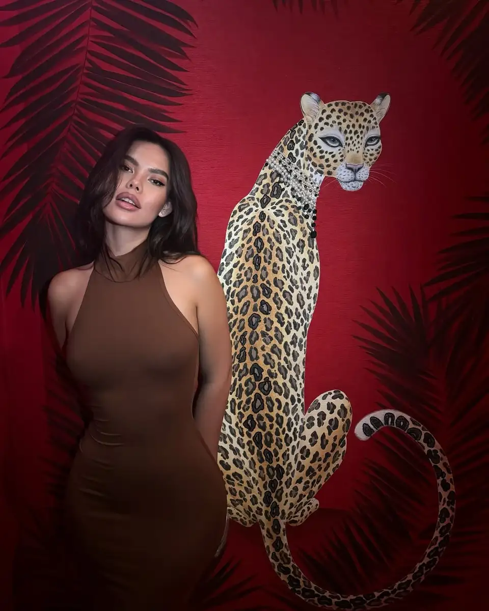 Adeline escort in Munich