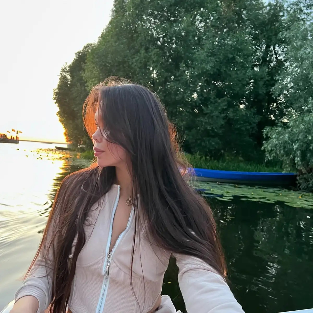 Adeline escort in Munich