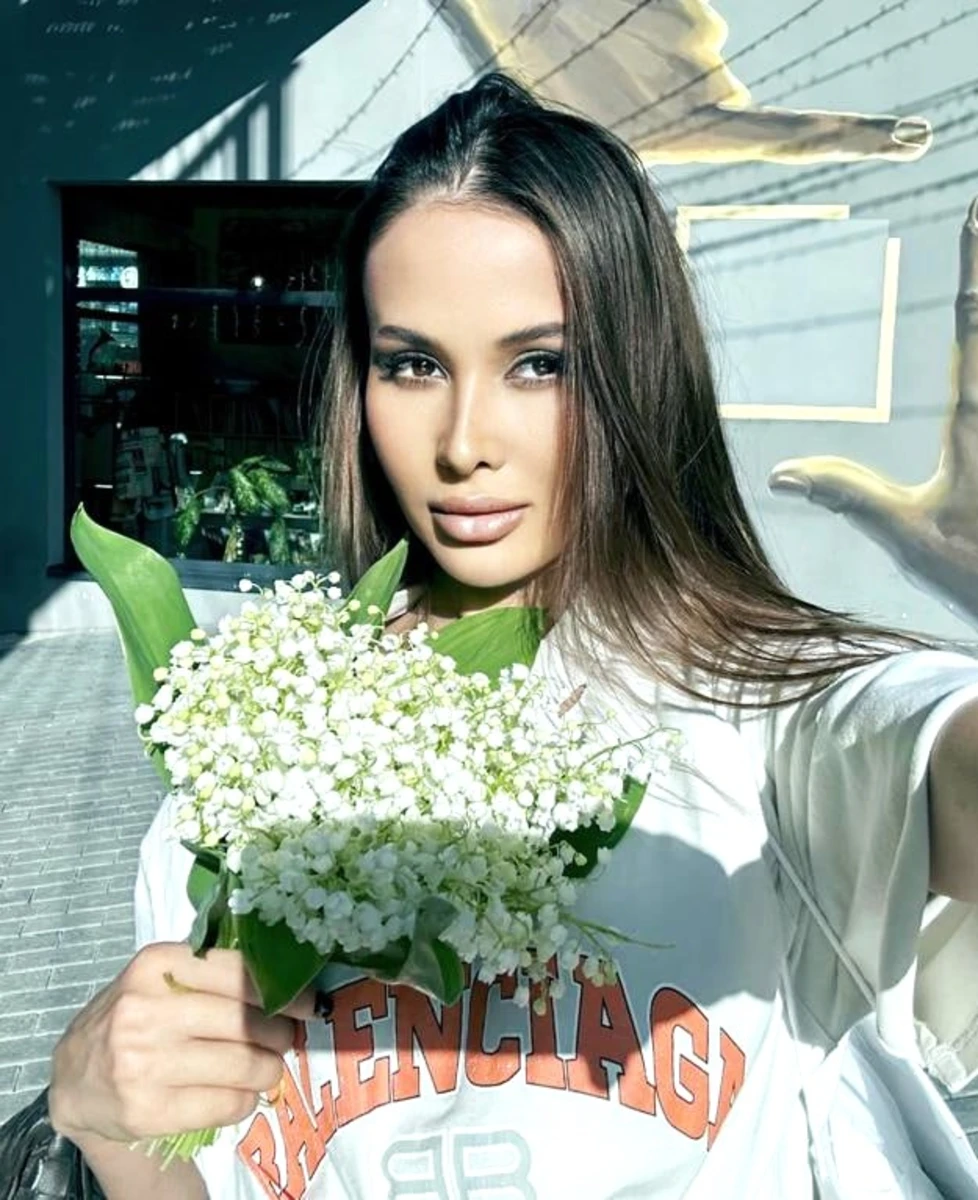 Aida escort in Frankfurt