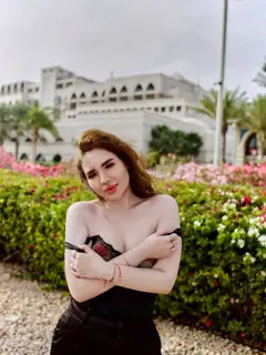 Albina escort in Hanover