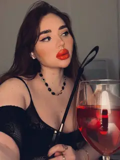 Albina escort in Hanover