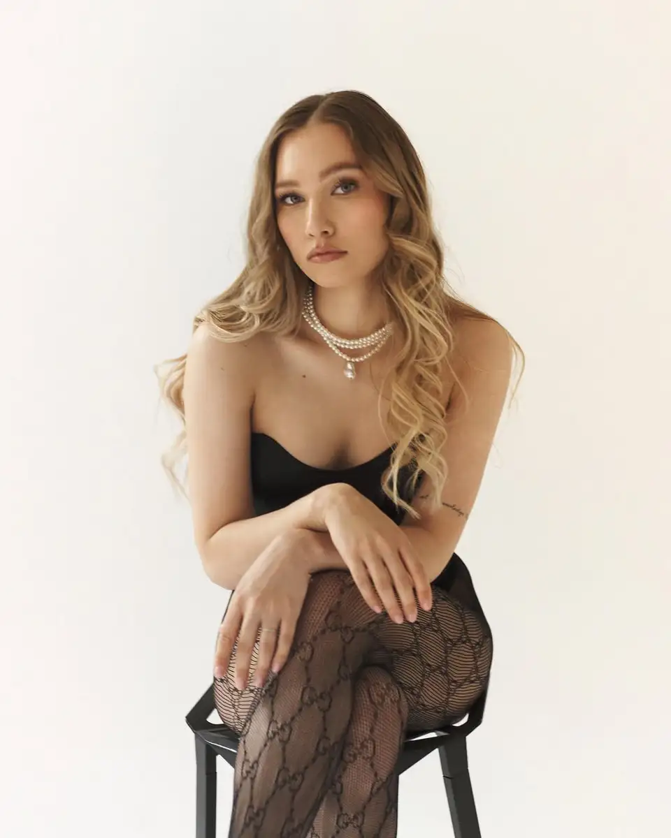 Alexandra escort in Berlin