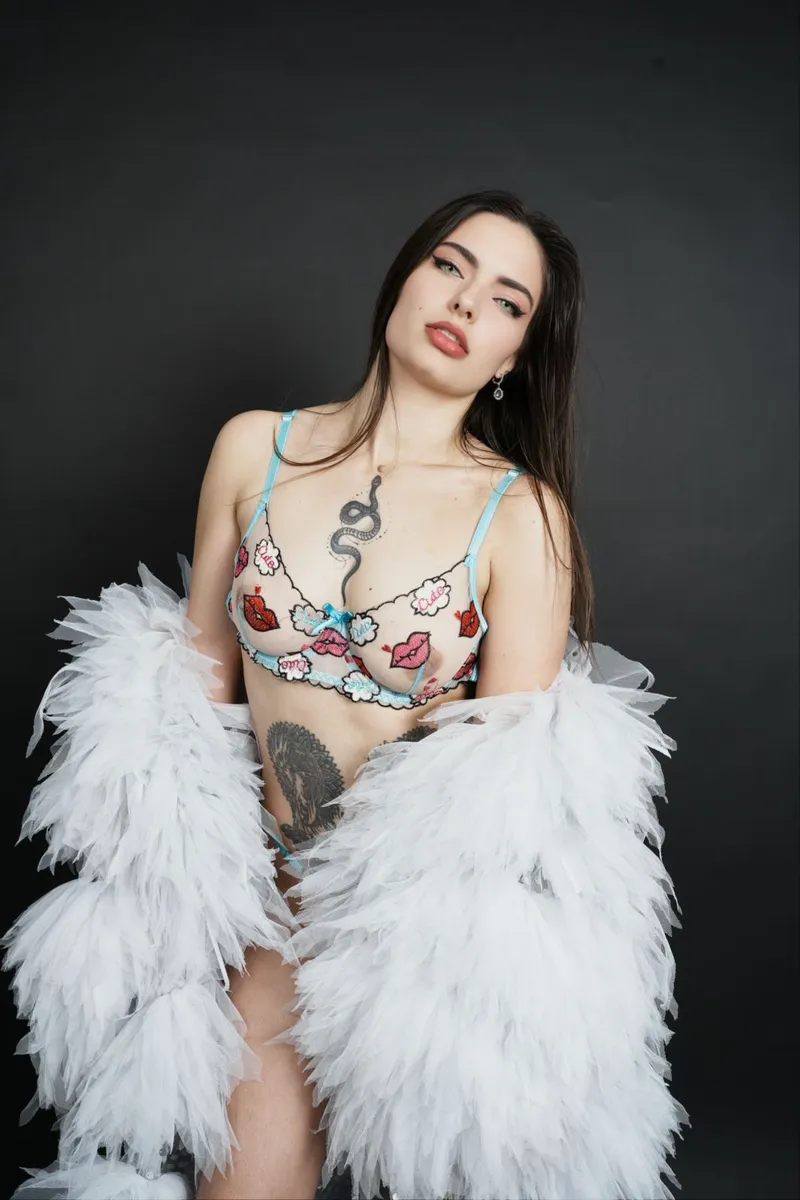 Amber escort in Hanover