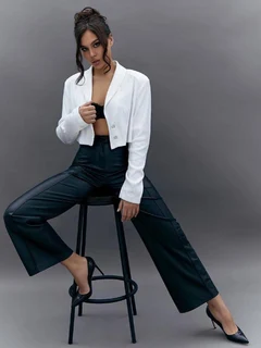 Amina escort in Dresden