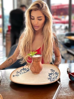 Angela escort in Frankfurt