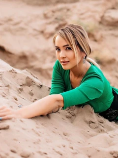 Asty escort in Frankfurt