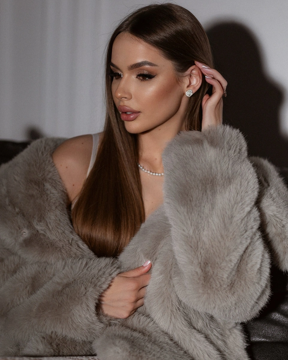 Aurora escort in Berlin