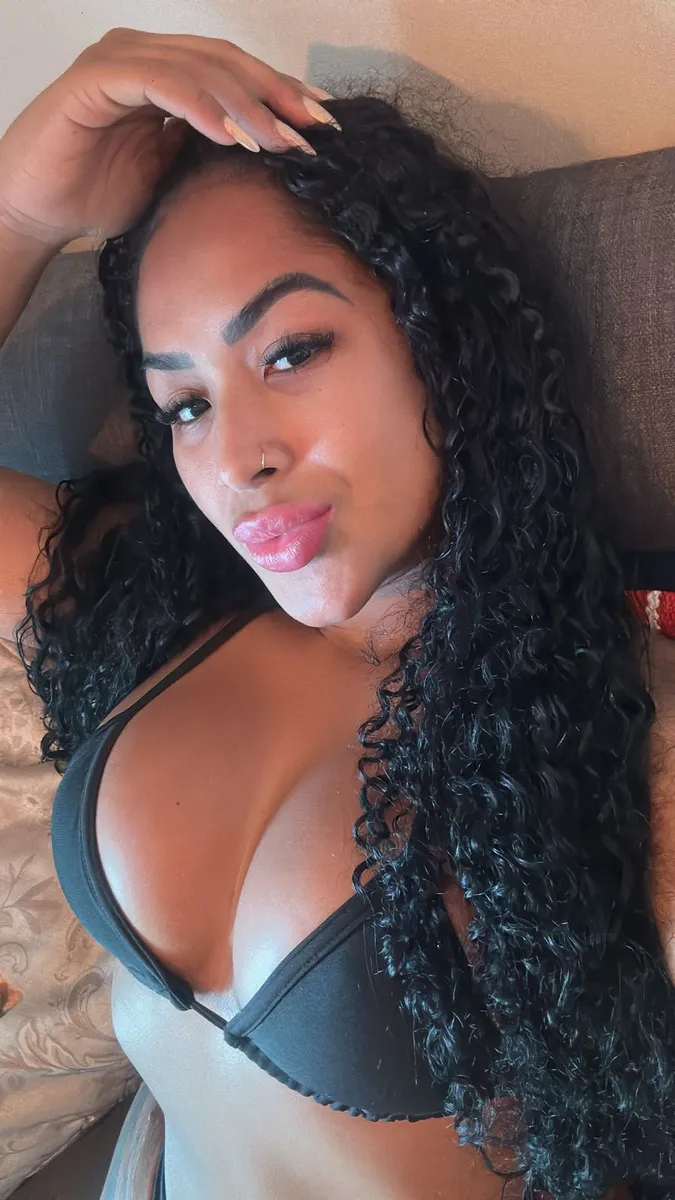 Ayarla escort in Berlin