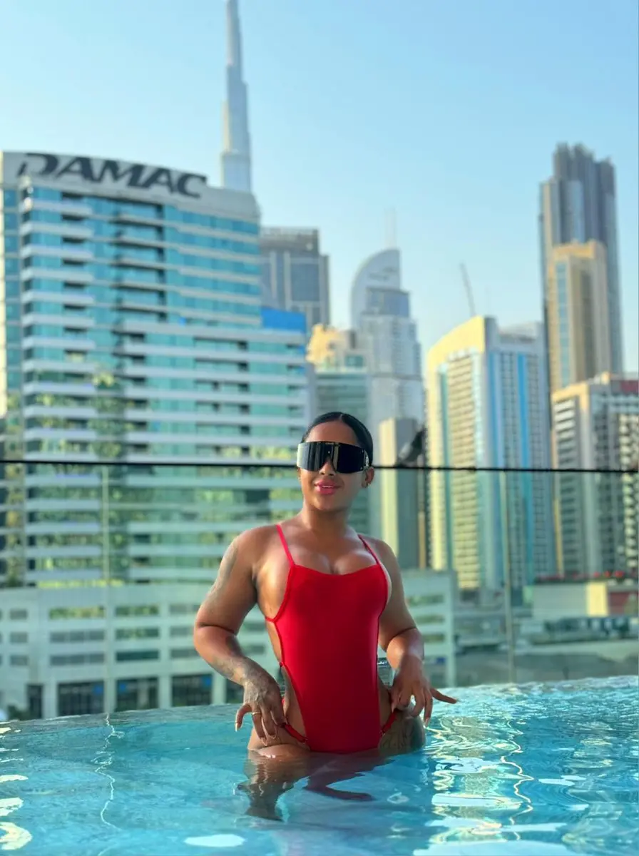 Ayarla escort in Berlin