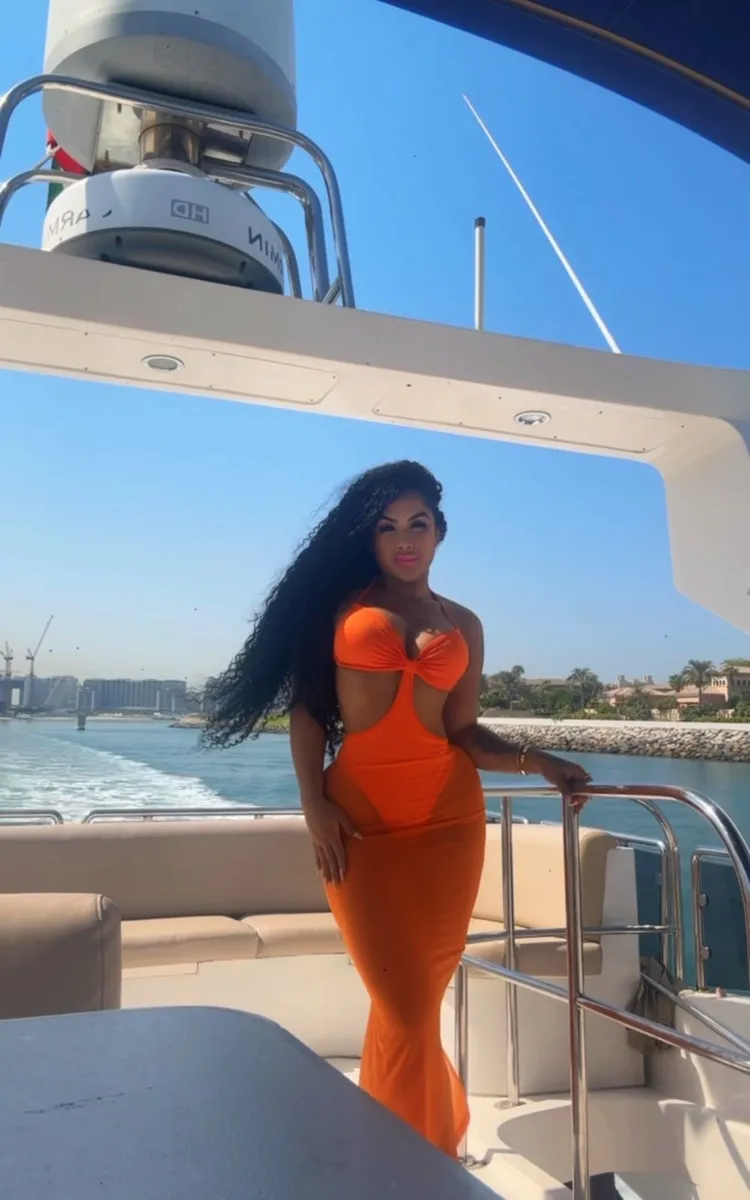 Ayarla escort in Berlin