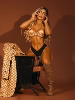 Bella escort in Frankfurt