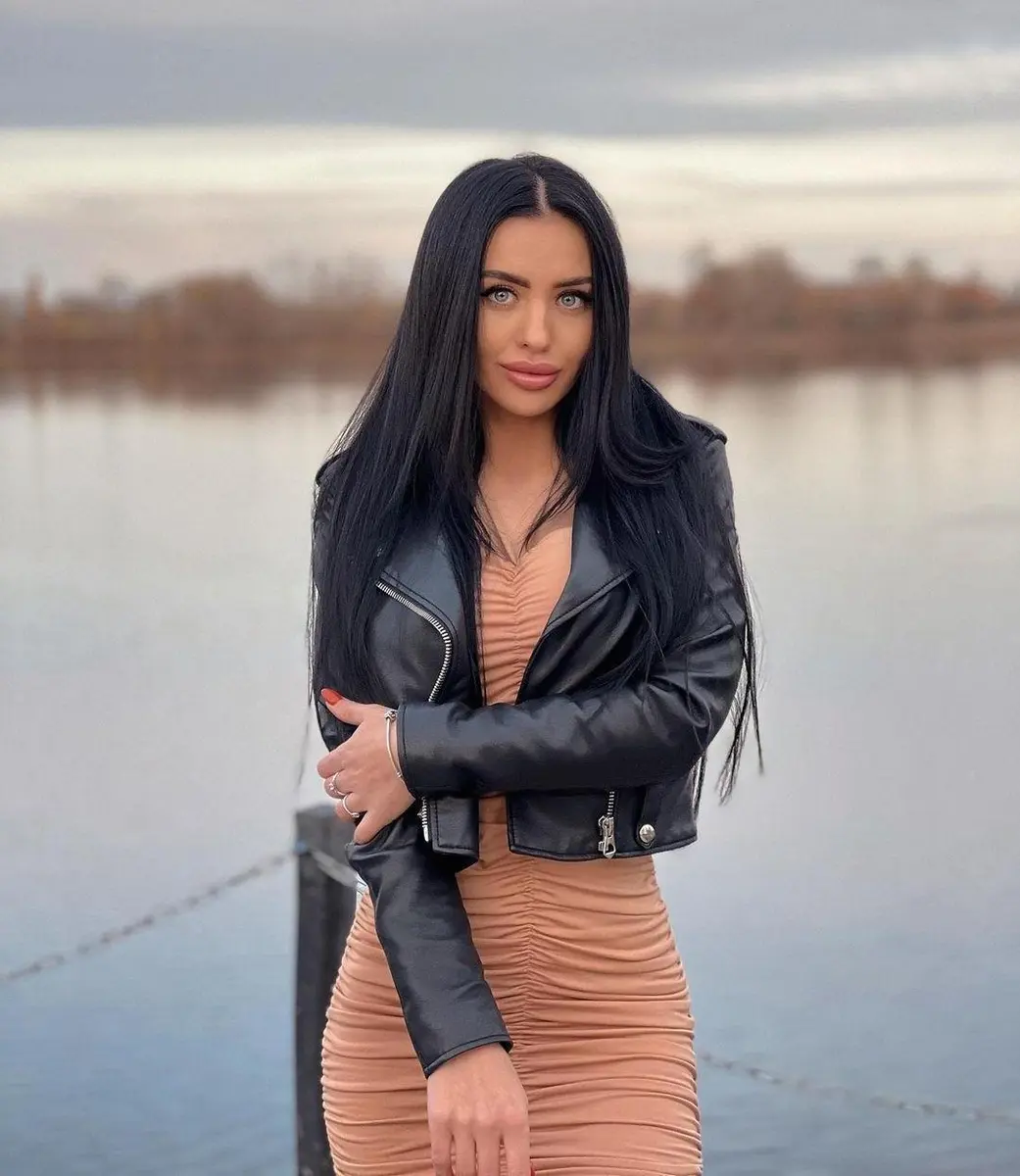 Camila escort in Munich