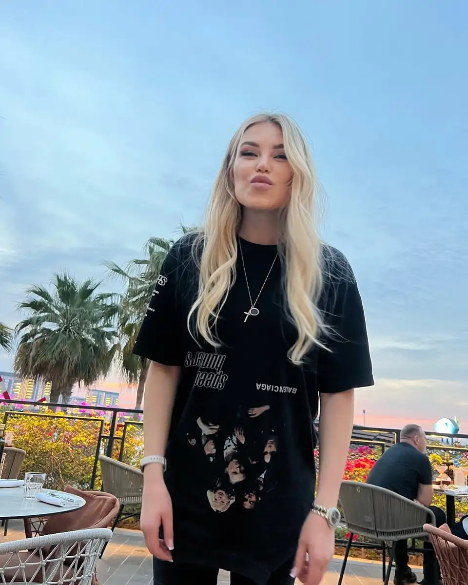 Camilla escort in Munich