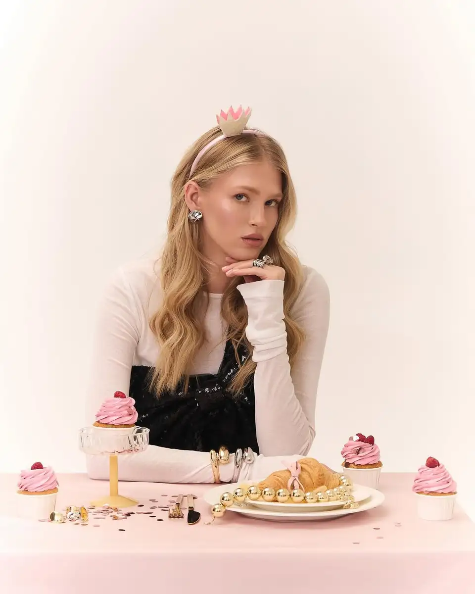 Caroline escort in Berlin