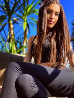 Charlie escort in Hamburg