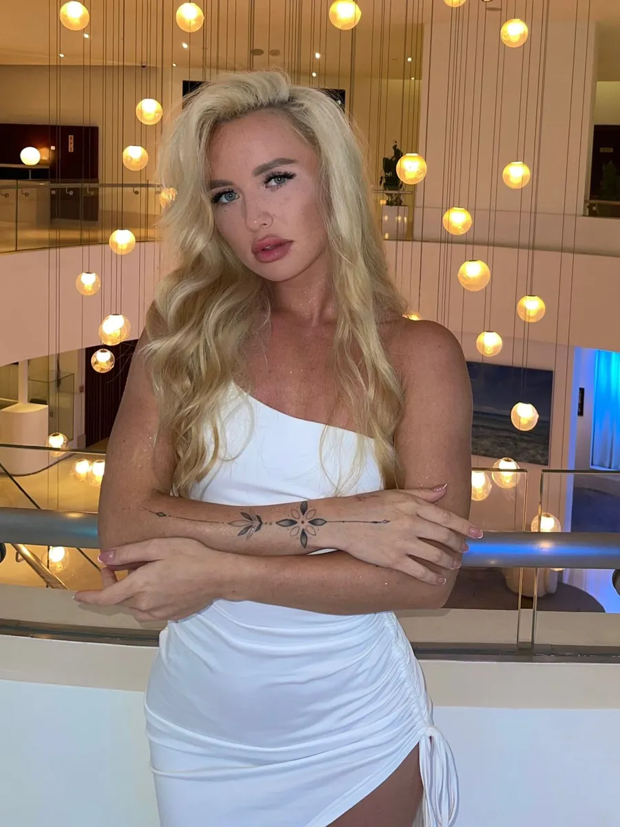 Daisy escort in Regensburg