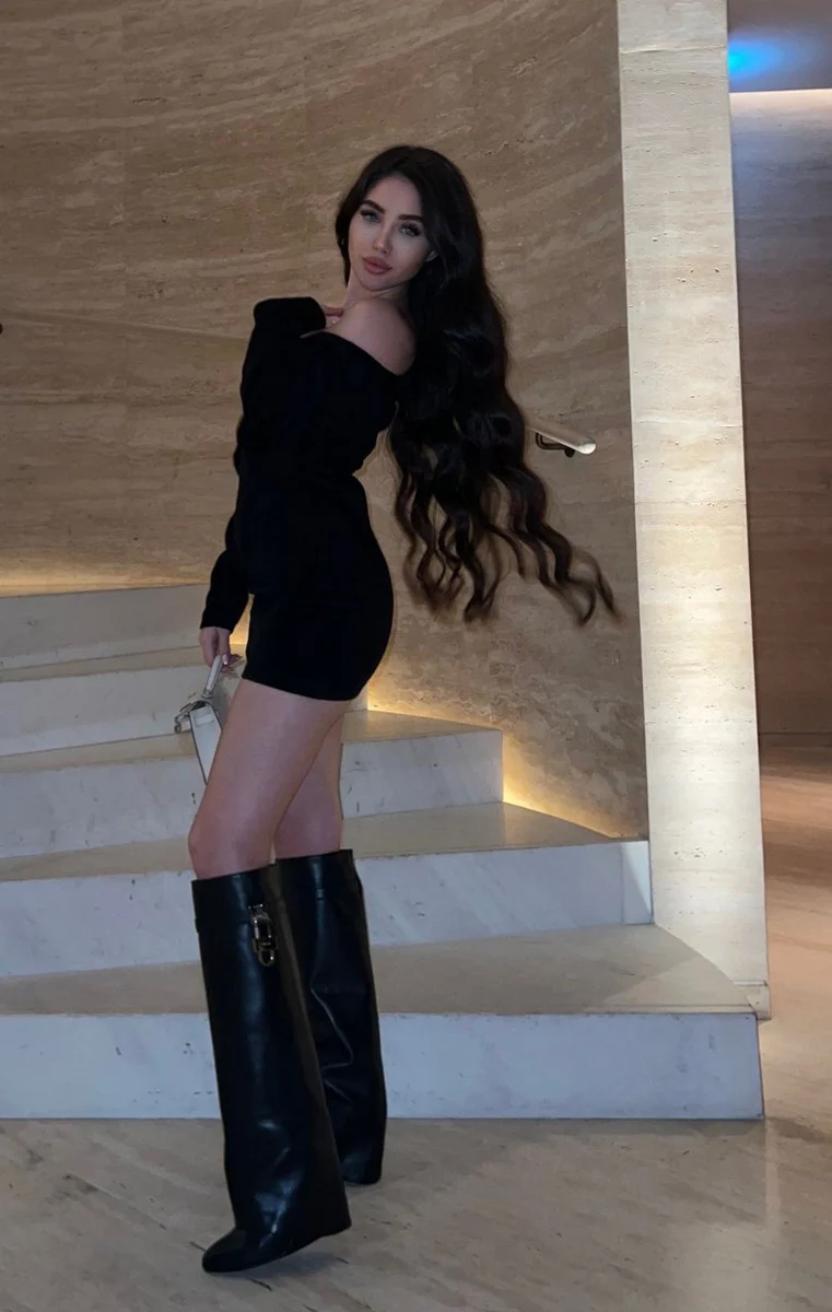 Dayna escort in Bremen