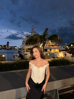 Di