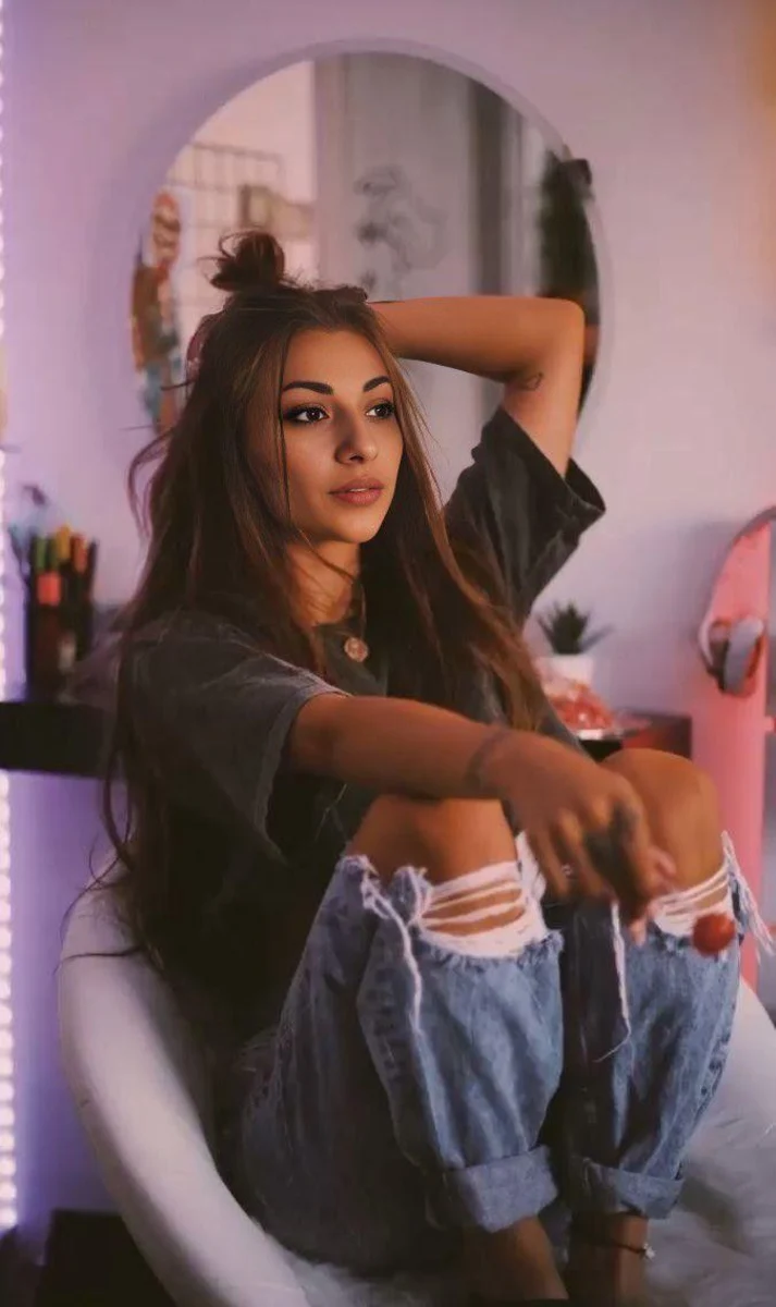 Dominica escort in Bremen