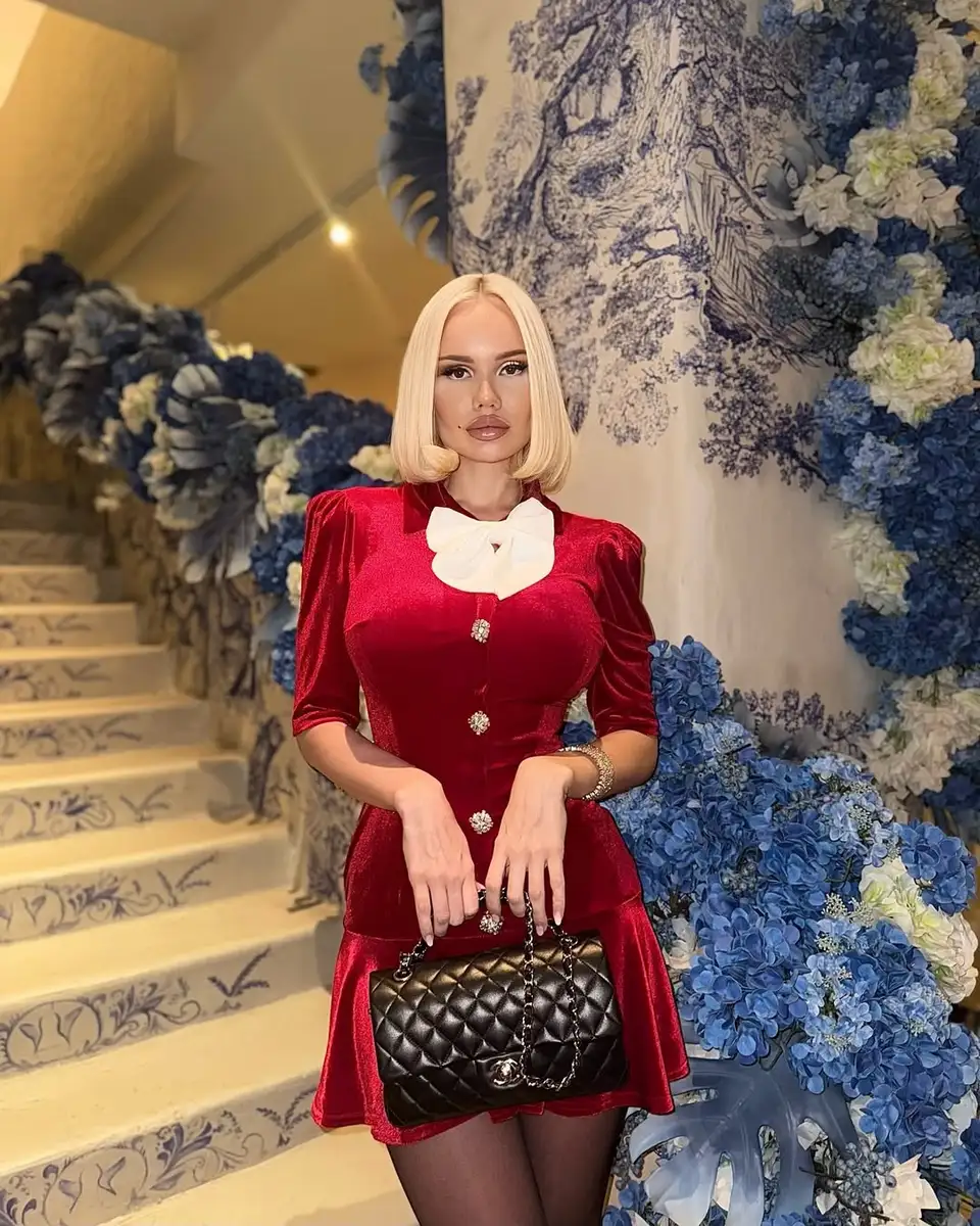 Eleanor escort in Berlin