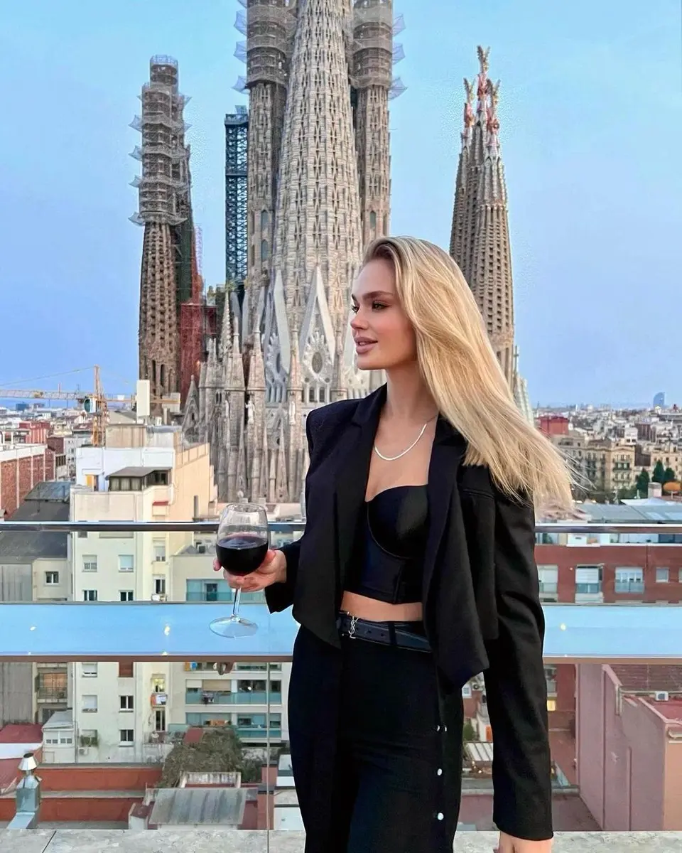 Elia escort in Munich