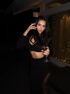 Eliza escort in Berlin