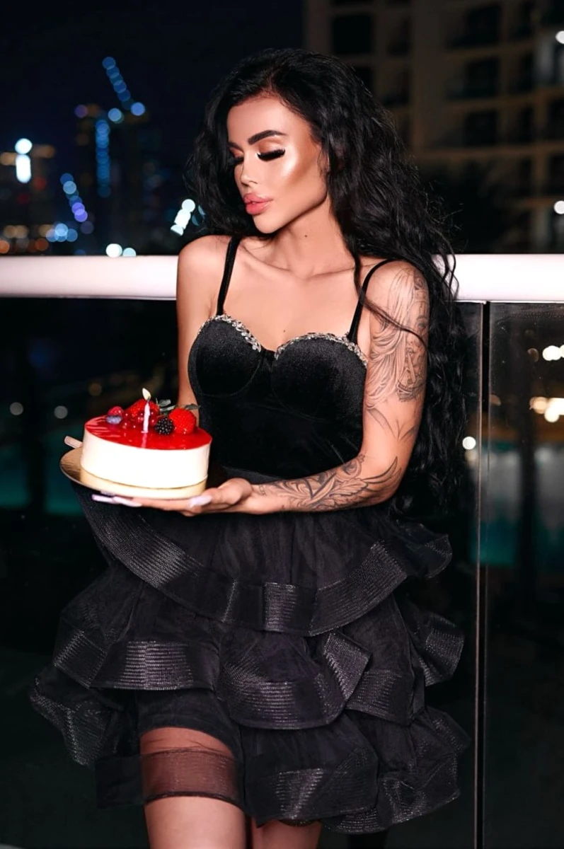 Elli escort in Dresden