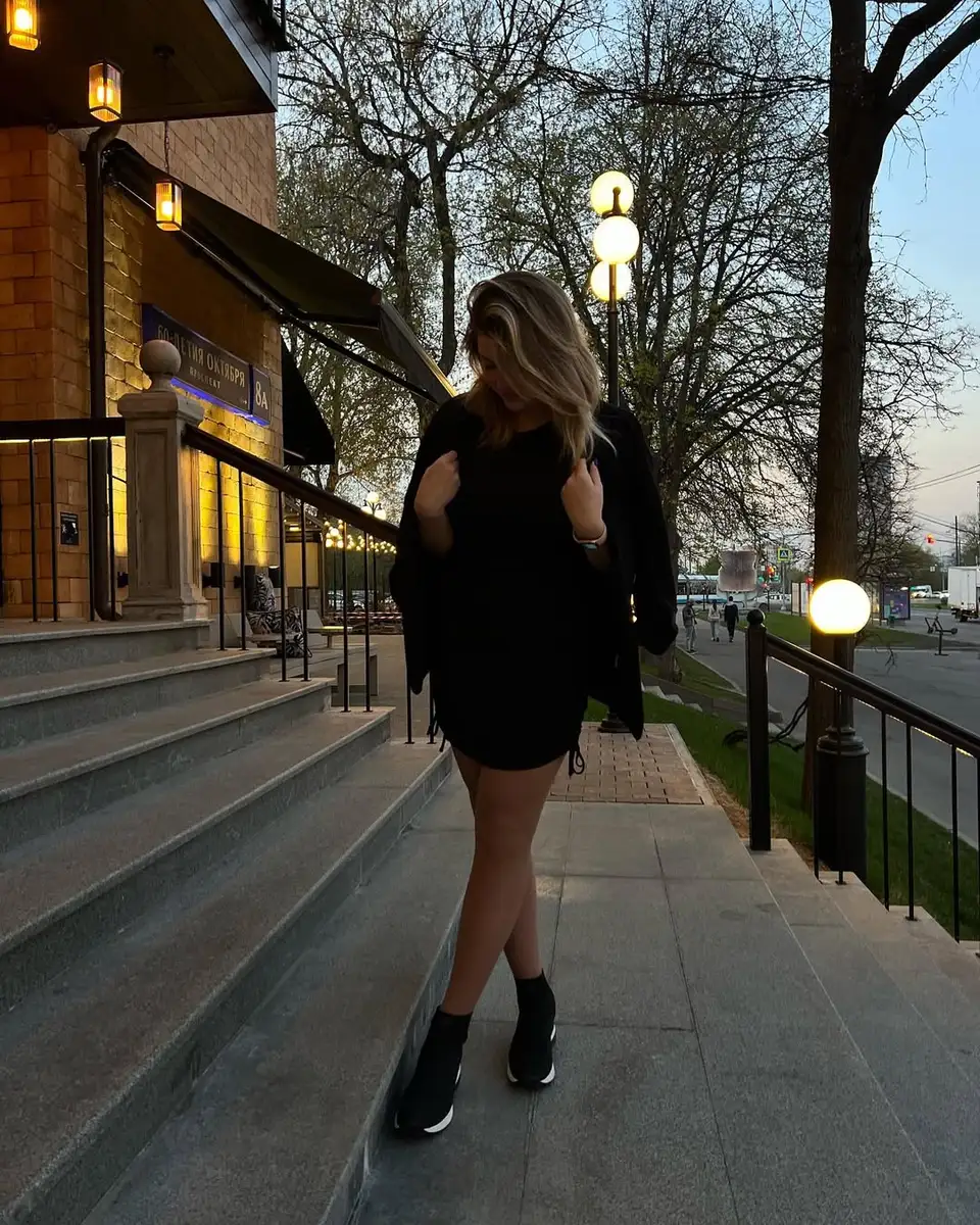 Eloise escort in Berlin