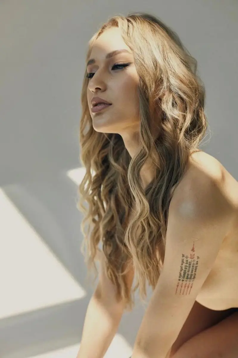 Emilia escort in Hamburg