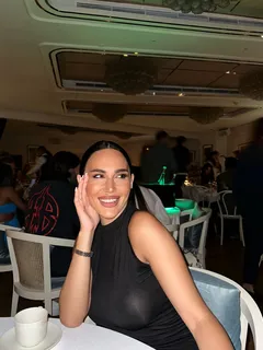 Emmi escort in Berlin