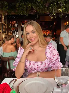 Esme escort in Munich