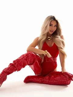 Evelina escort in Regensburg