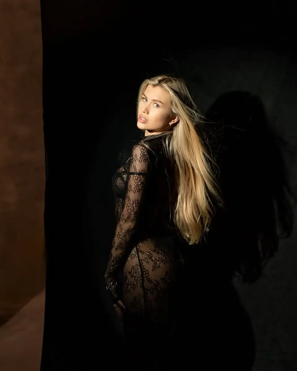 Felicity escort in Berlin