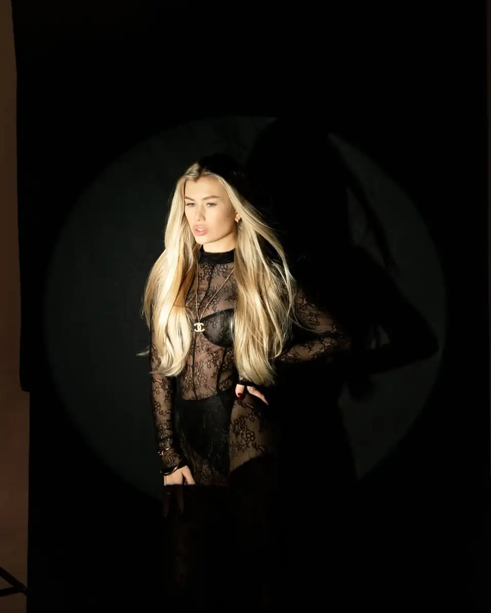 Felicity escort in Berlin