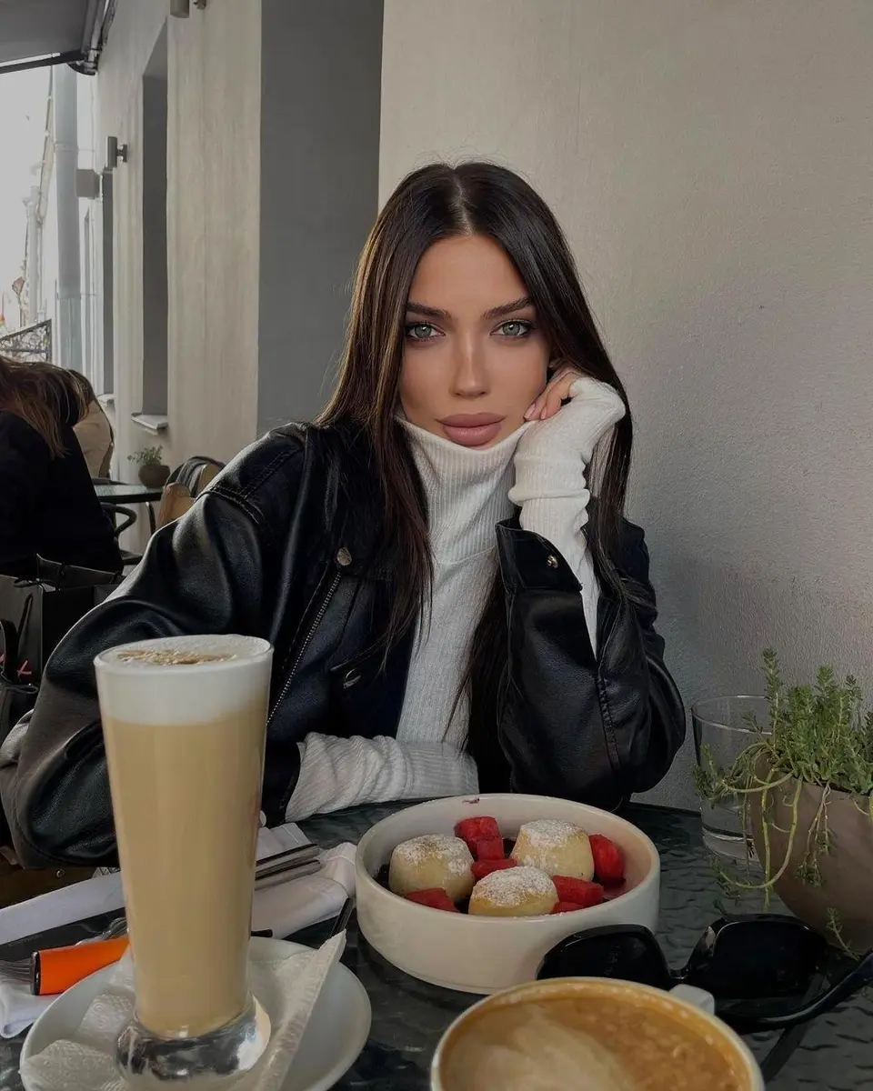 Giselle escort in Munich