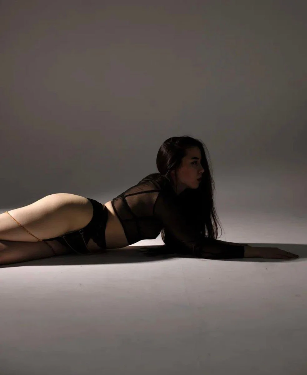 Guzzi escort in Hanover