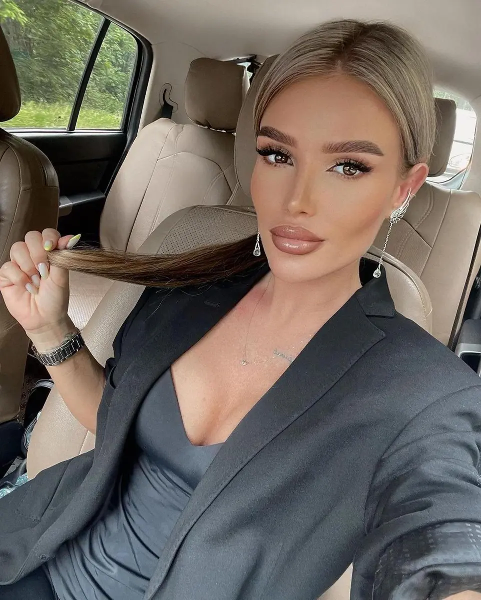 Heidi escort in Munich