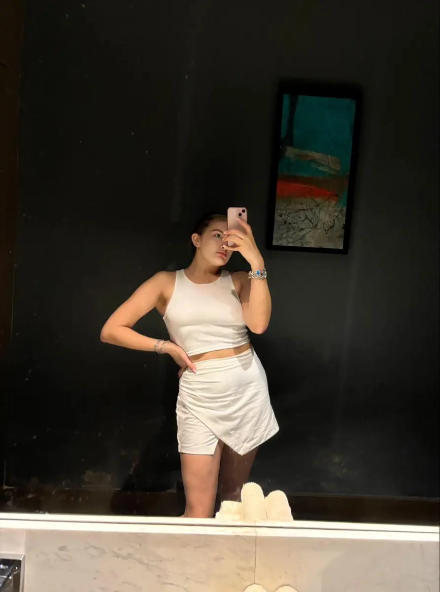 Irina escort in Hanover