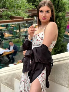 Irina escort in Hanover