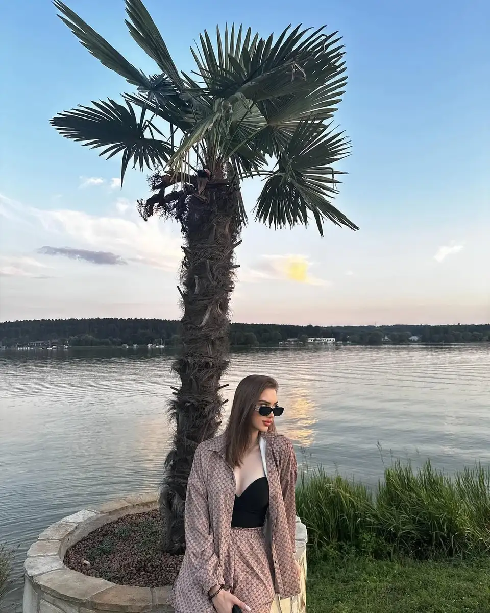 Isabella escort in Berlin