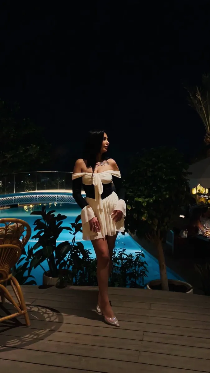 Izzy escort in Nuremberg