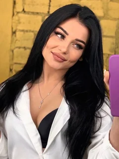 Janna escort in Nuremberg