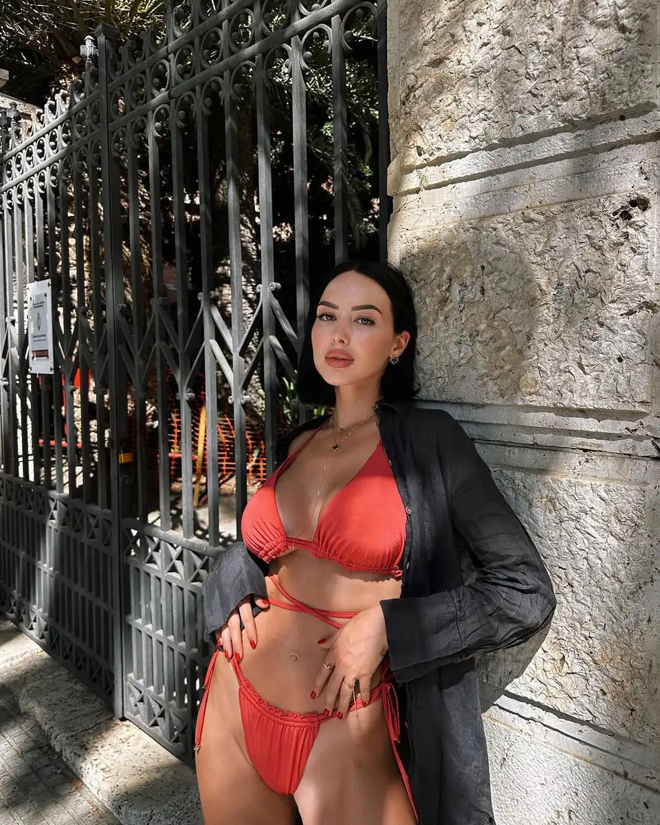 Juliette escort in Berlin