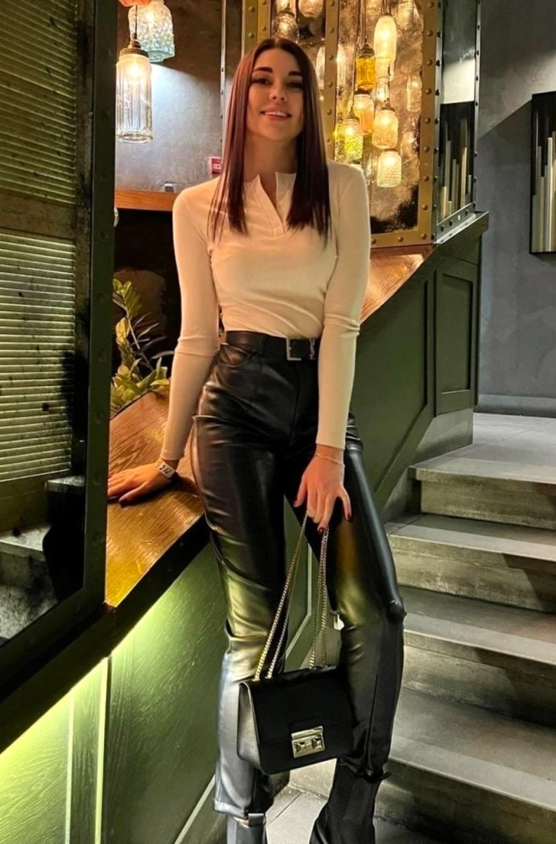 Kate escort in Hamburg