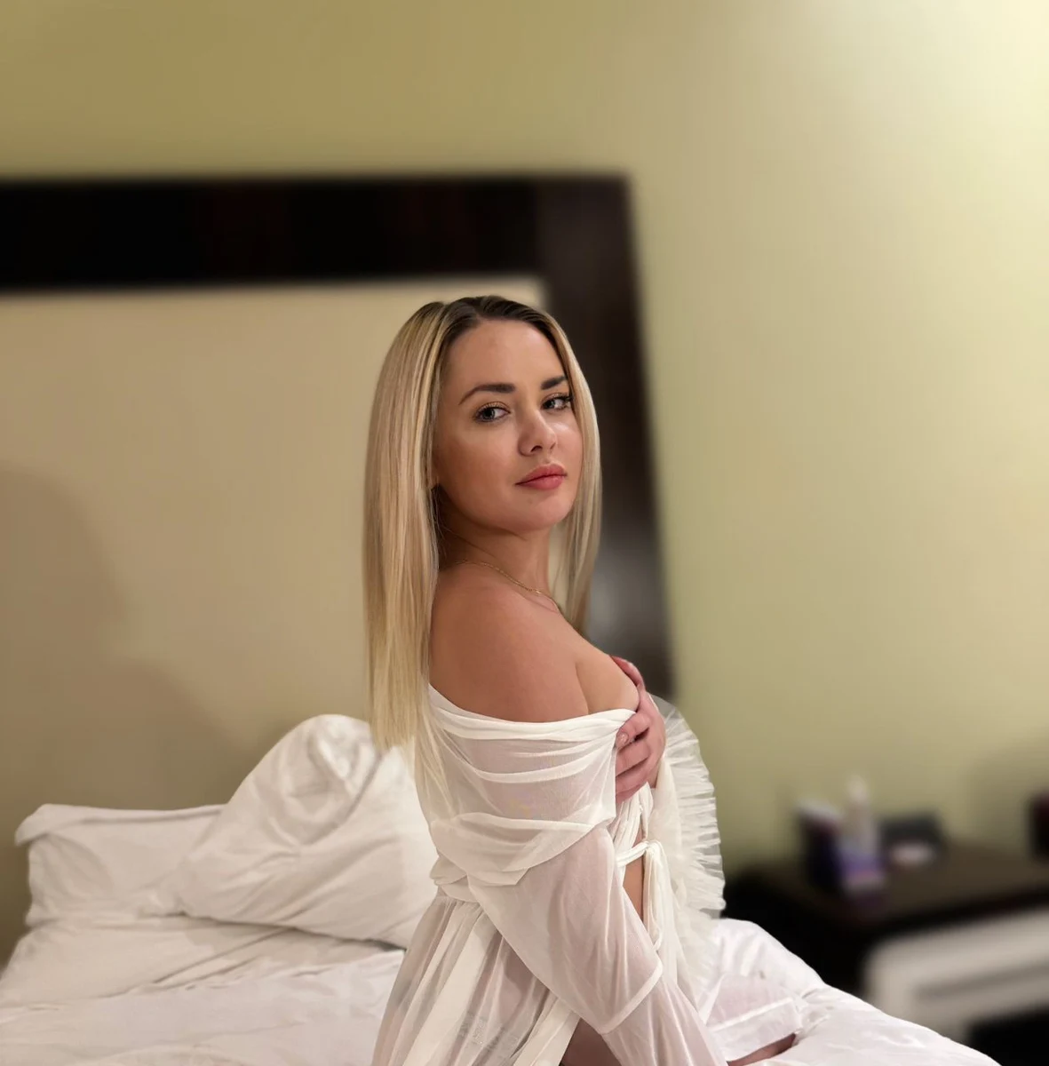 Katrina escort in Hanover