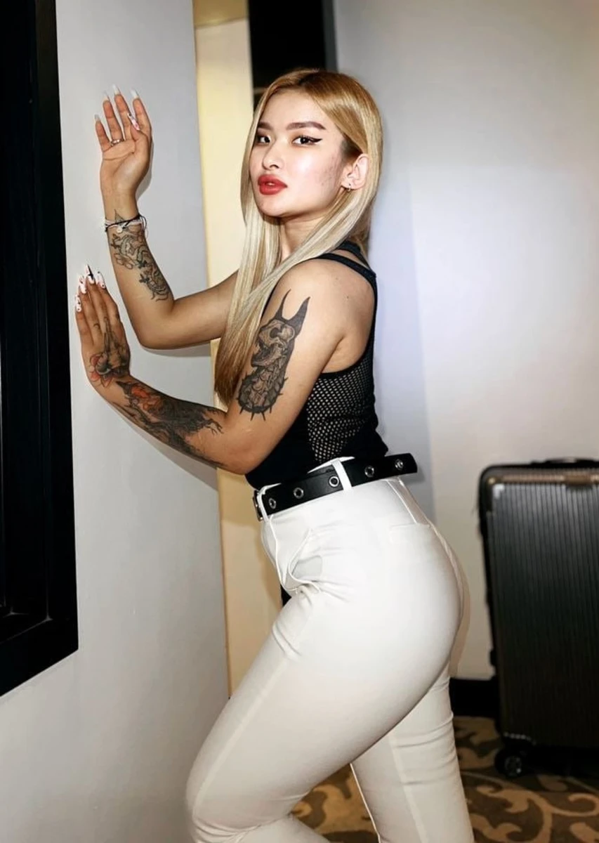 Kim escort in Düsseldorf