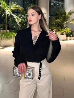 Милана escort in Frankfurt