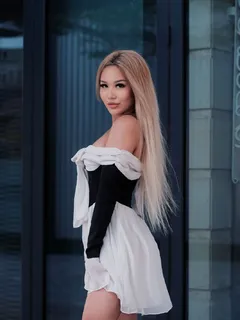 Lalisa escort in Berlin