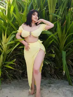 Lalla escort in Nuremberg