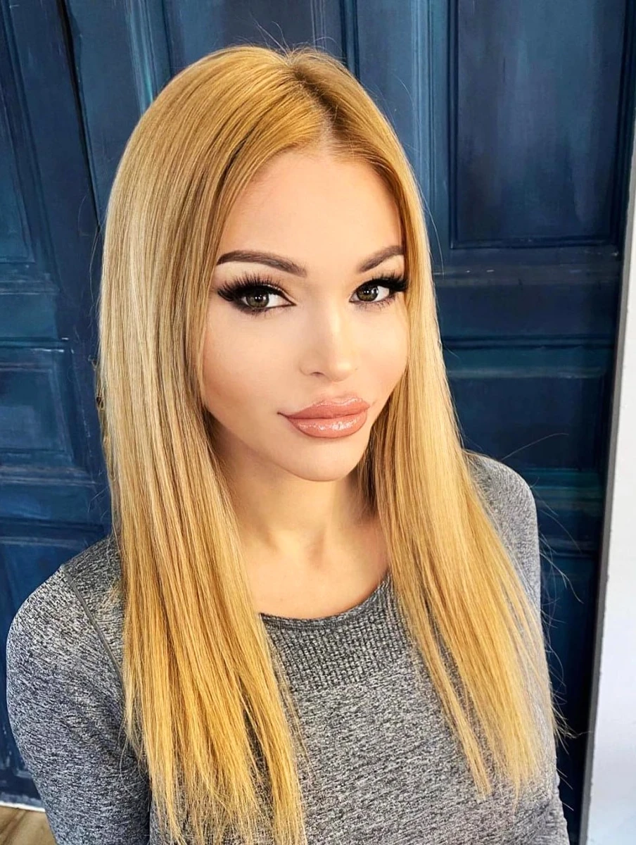 Lilien escort in Hamburg